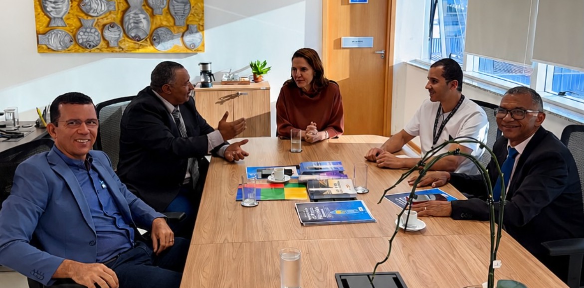 Representantes de Eliseu Martins participam de encontro voltado ao fortalecimento da pesca artesanal