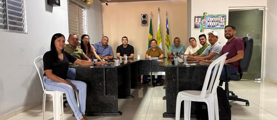 Câmara Municipal de Eliseu Martins, Piauí, Brasil realiza reunião sobre Regularização Fundiária no município