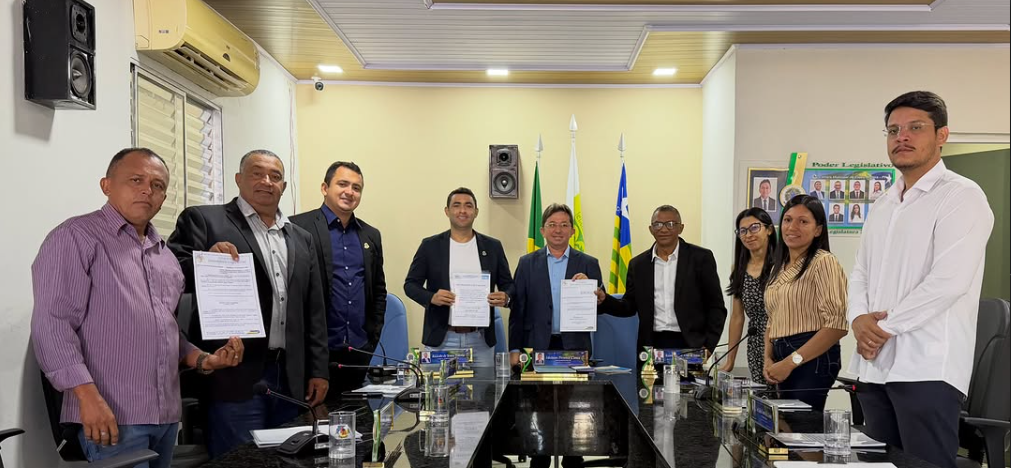 Câmara Municipal de Eliseu Martins realiza Sessão Ordinária com apresentação de importantes matérias legislativas